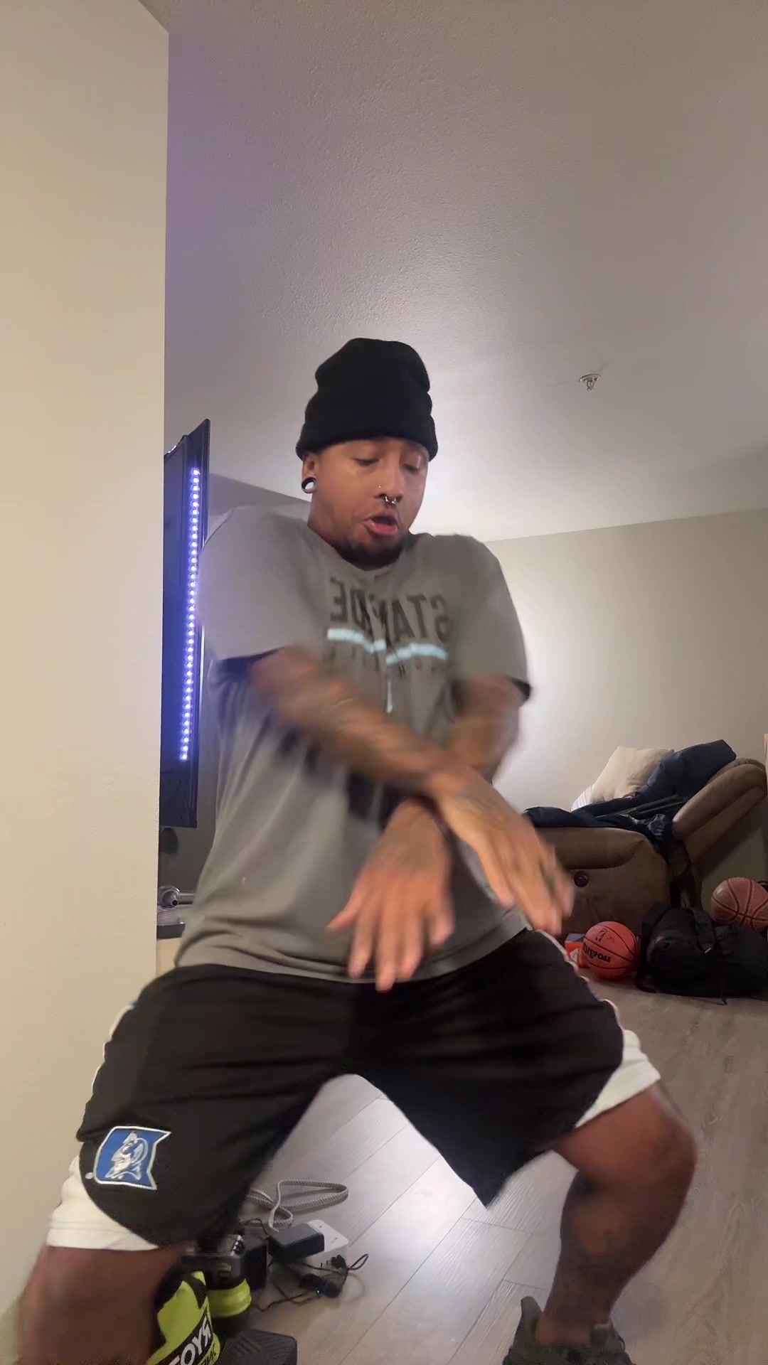 @normalguy20_