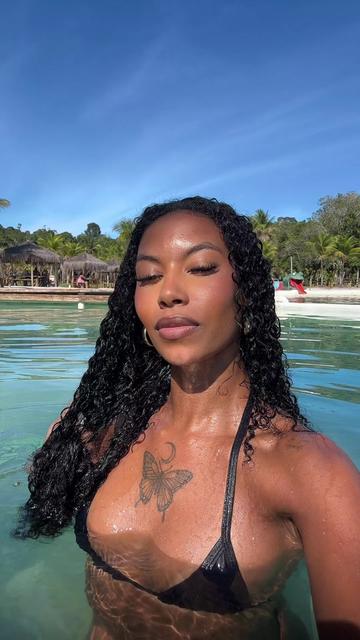 @Raynara Santana