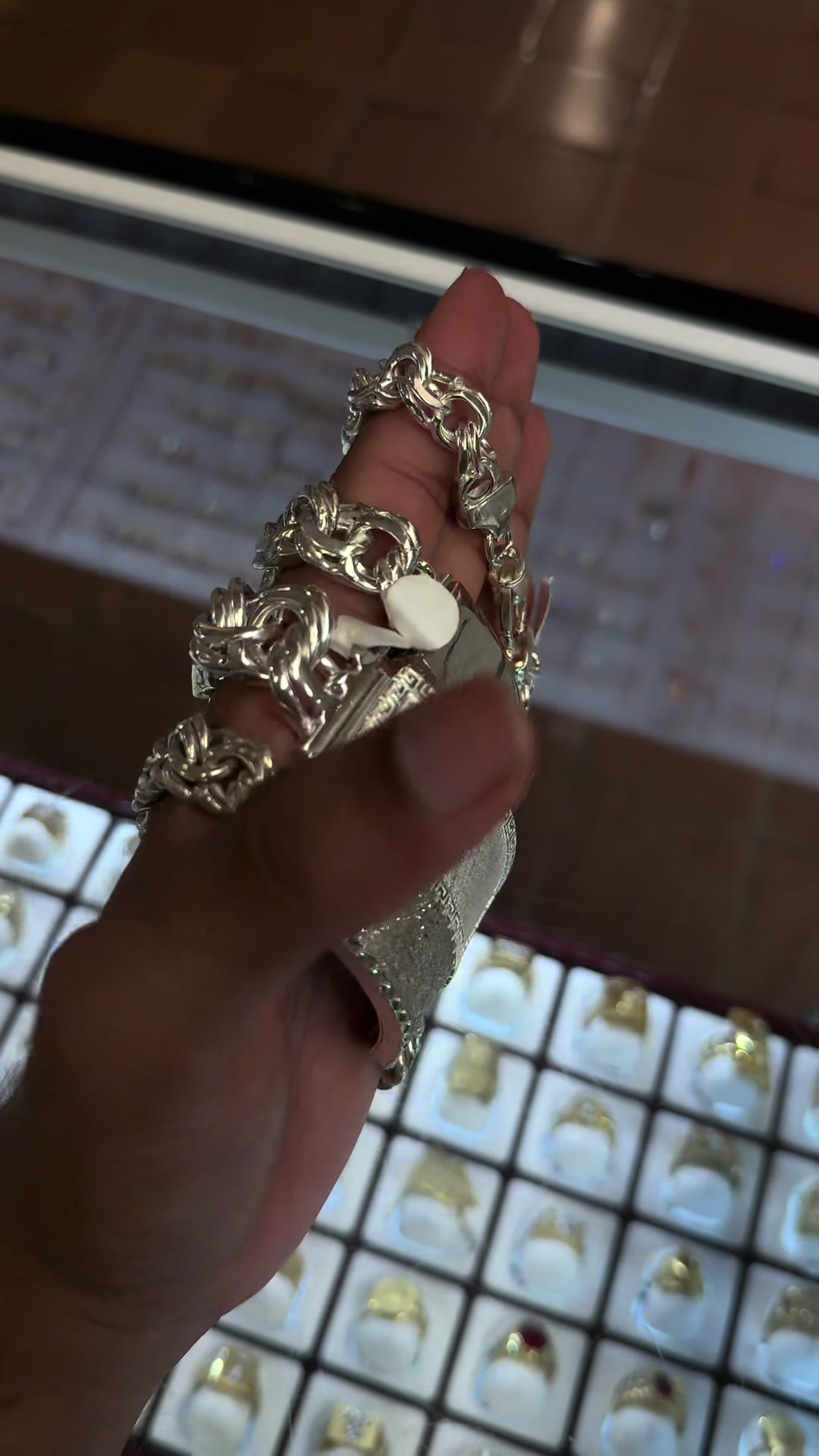 @AliJewelers