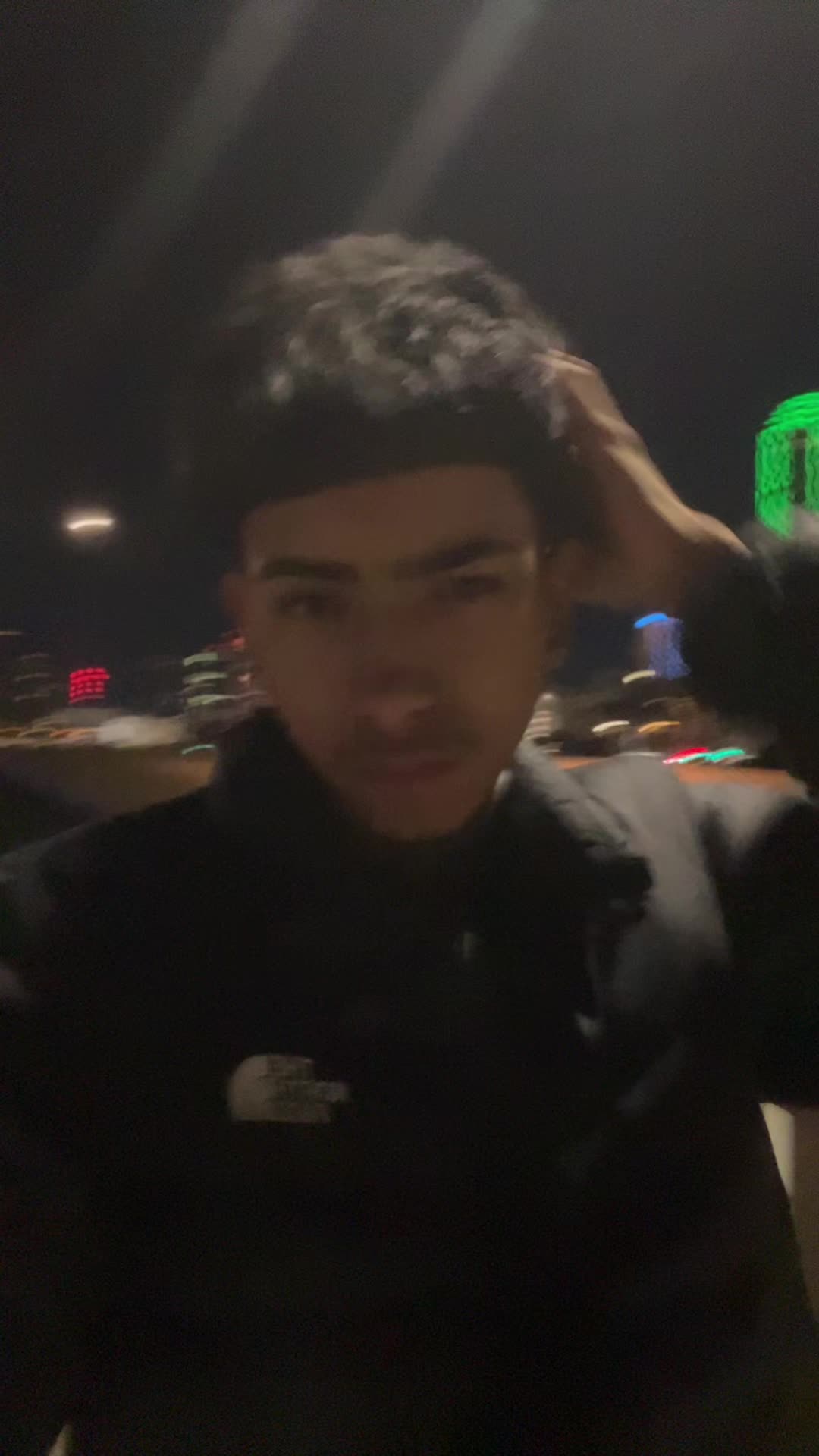 @👺