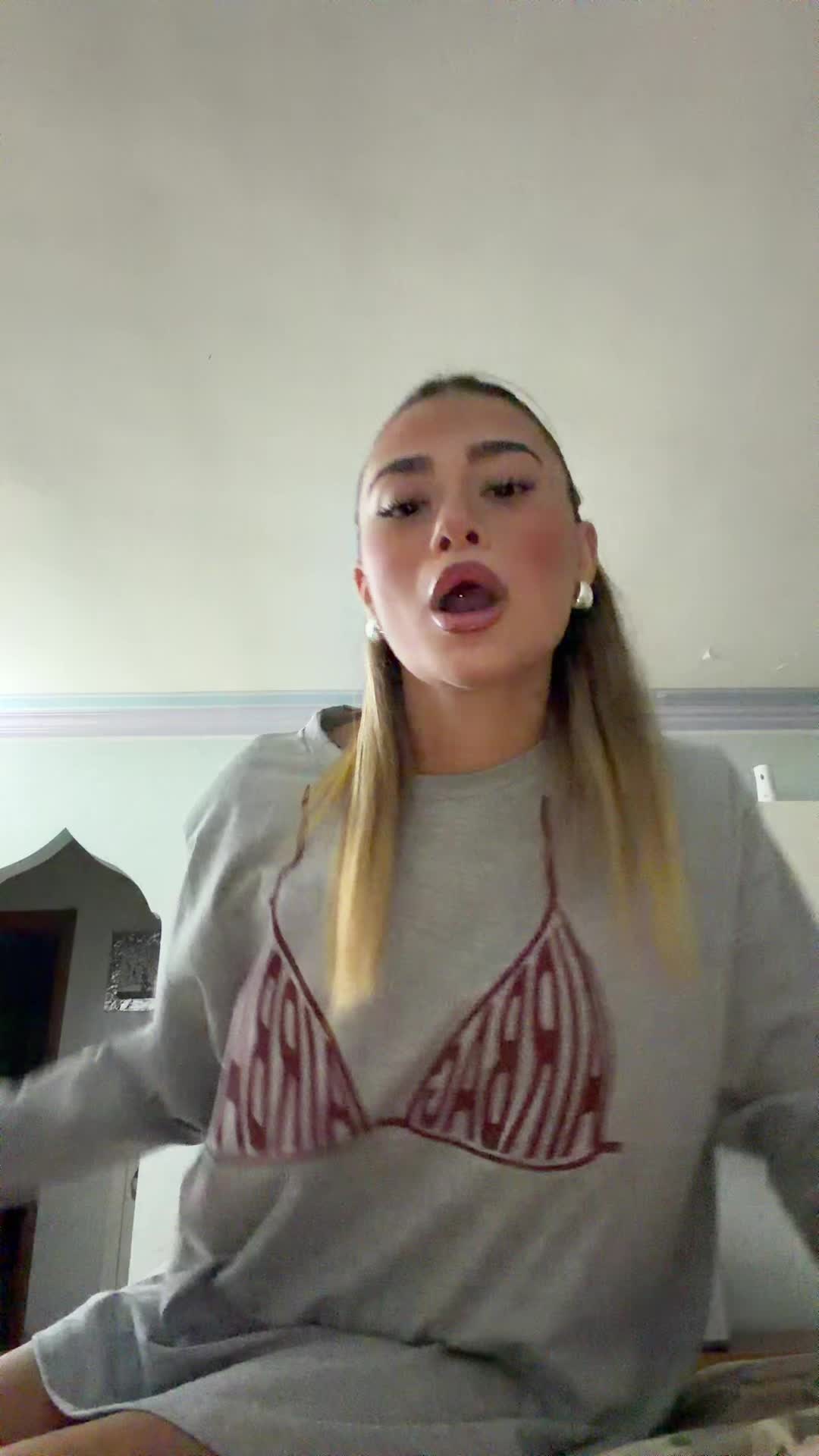 @asiaaapirro