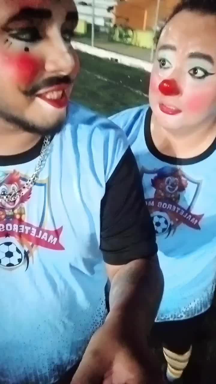 @hijos de su rep&uacute;blica payasa