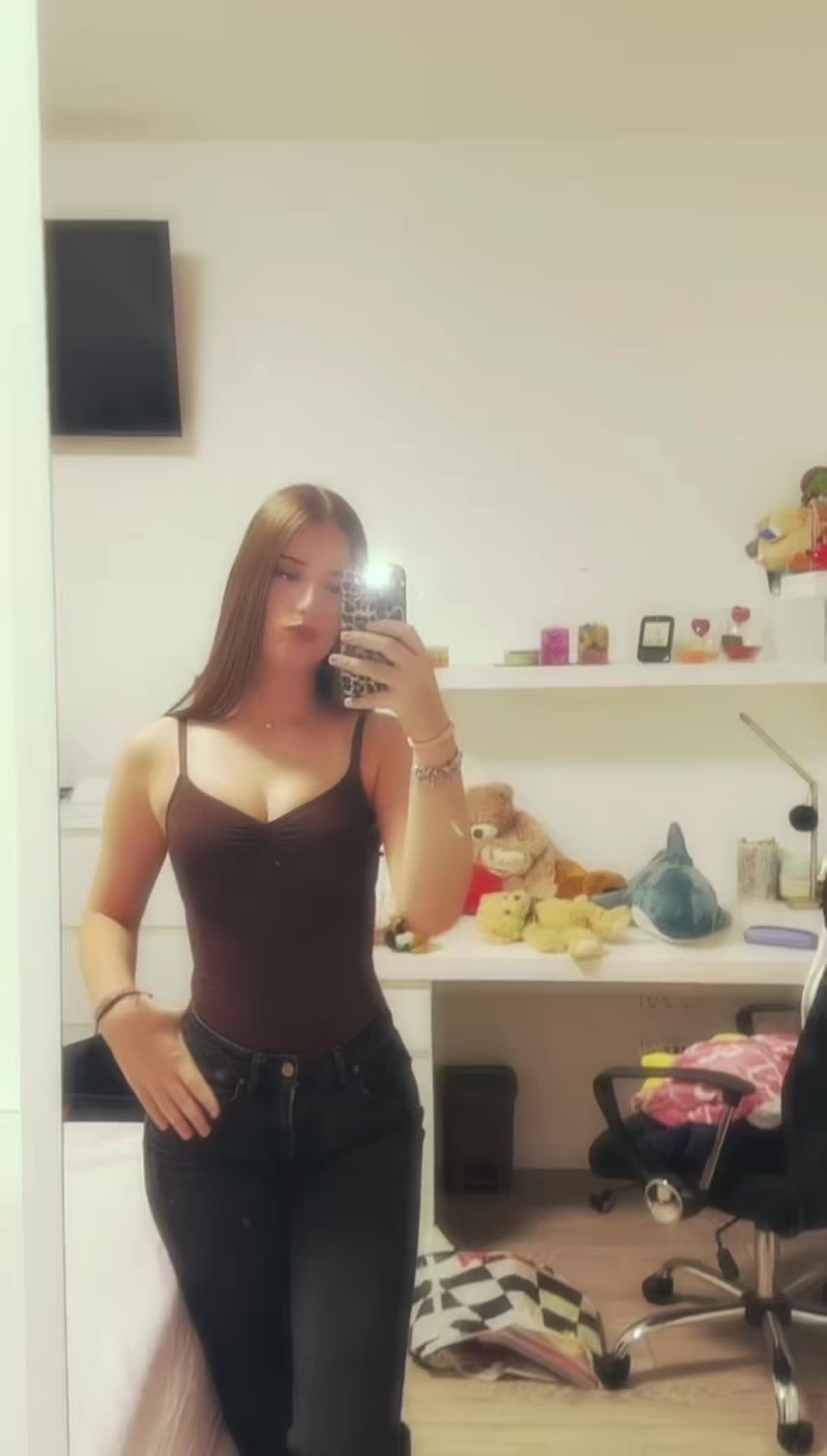 @linda