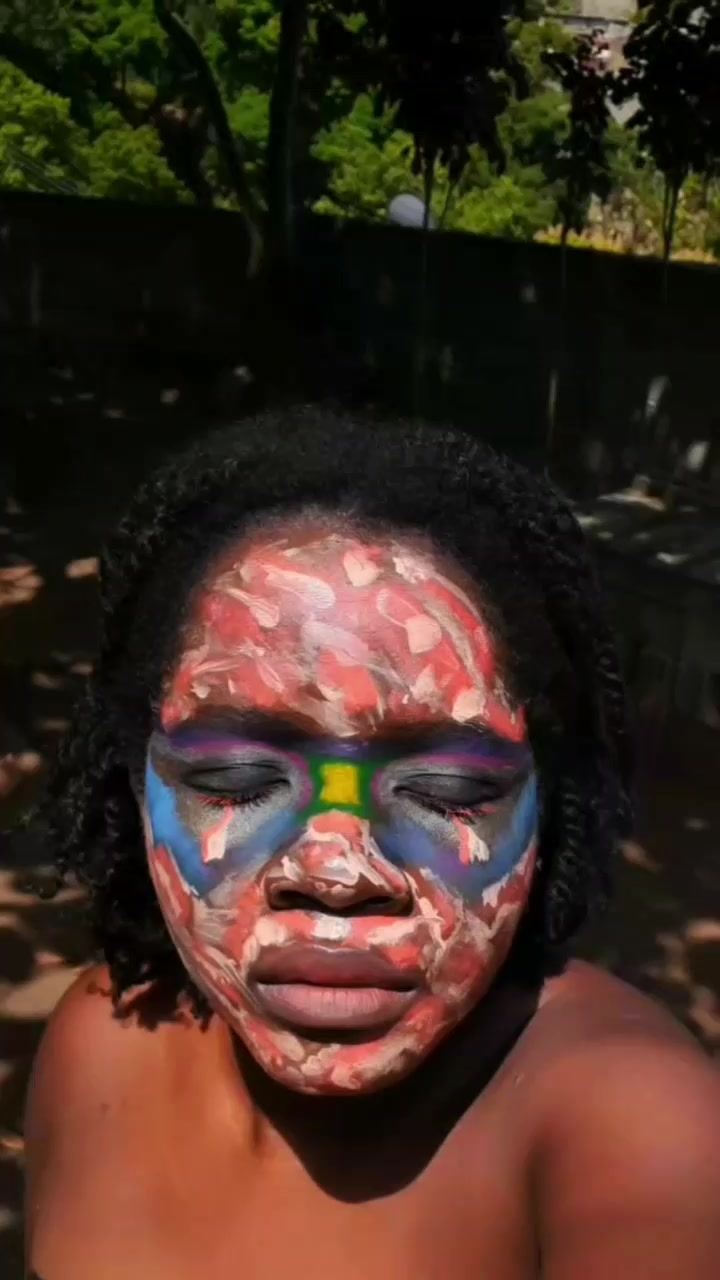 @UrbanLilyAyiti