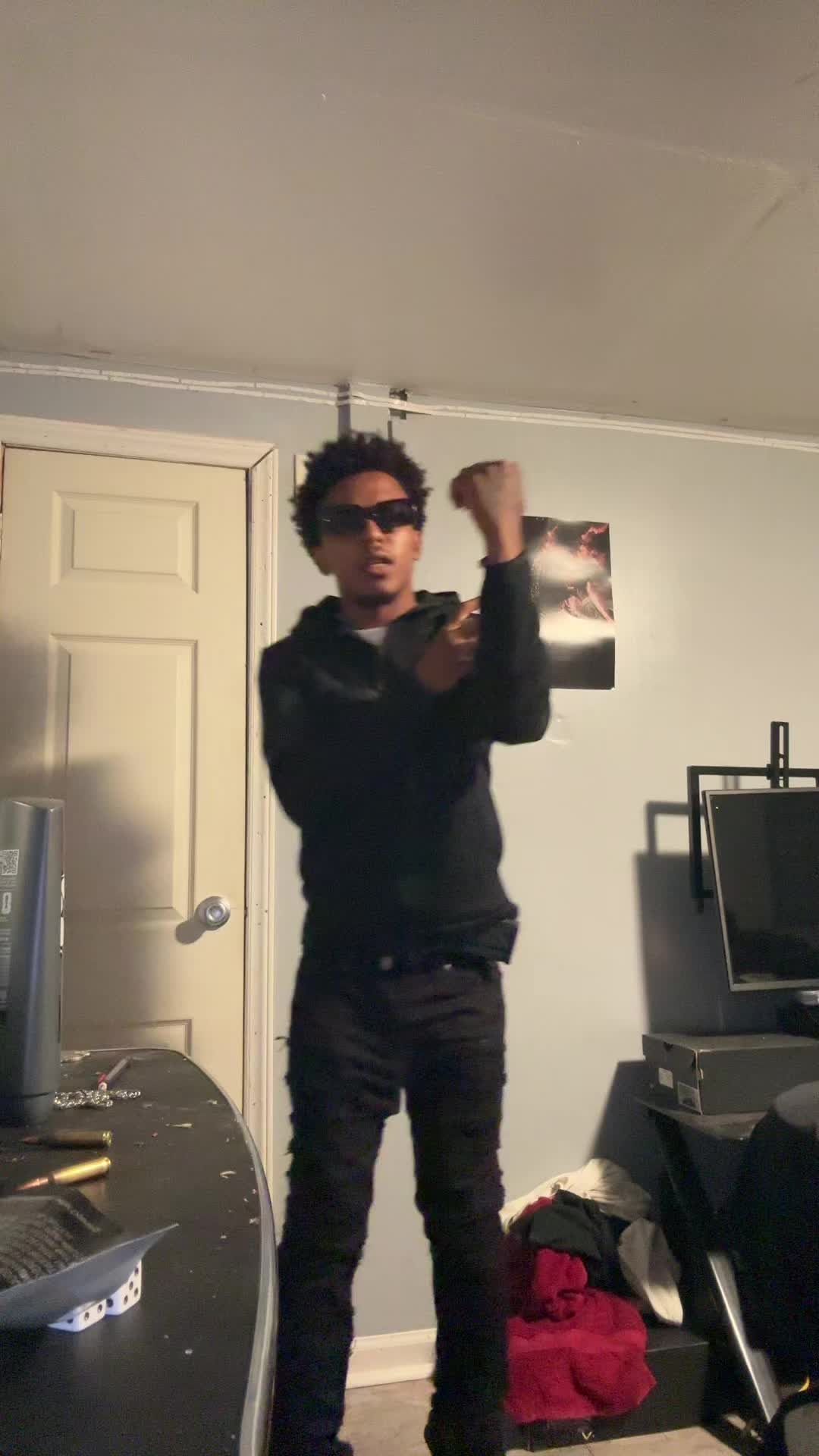 @moneyvono