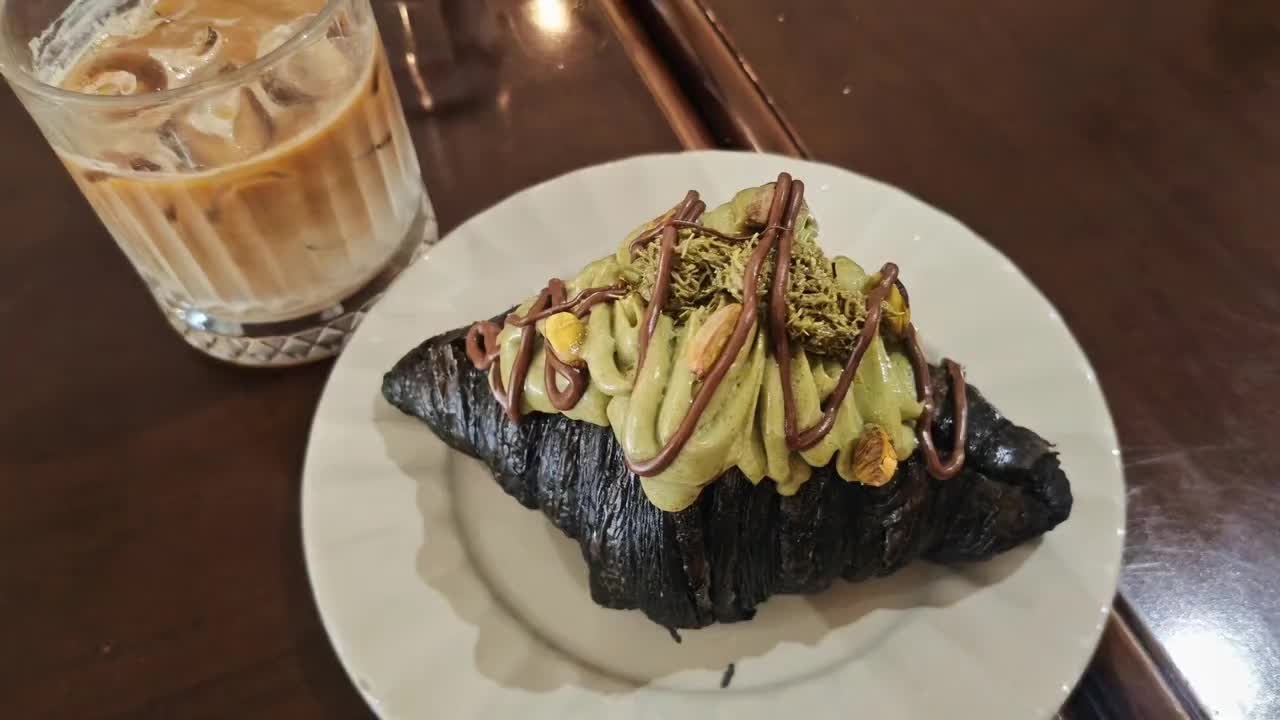 @晶晶姐