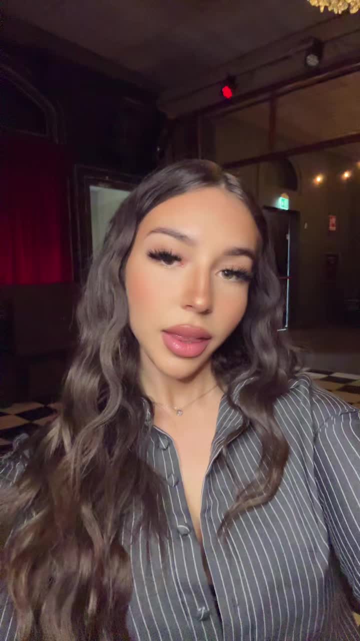 @𝑰𝒓𝒊𝒔 ♡