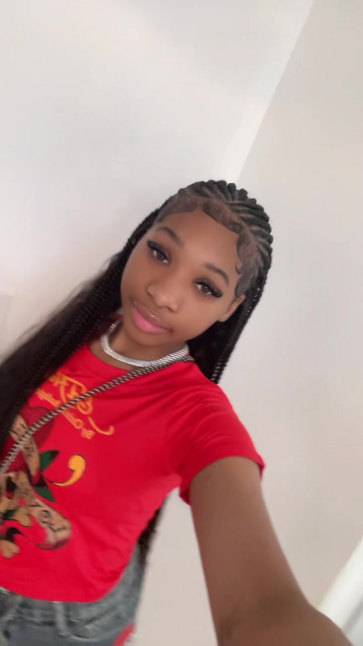 @haileycamliya._