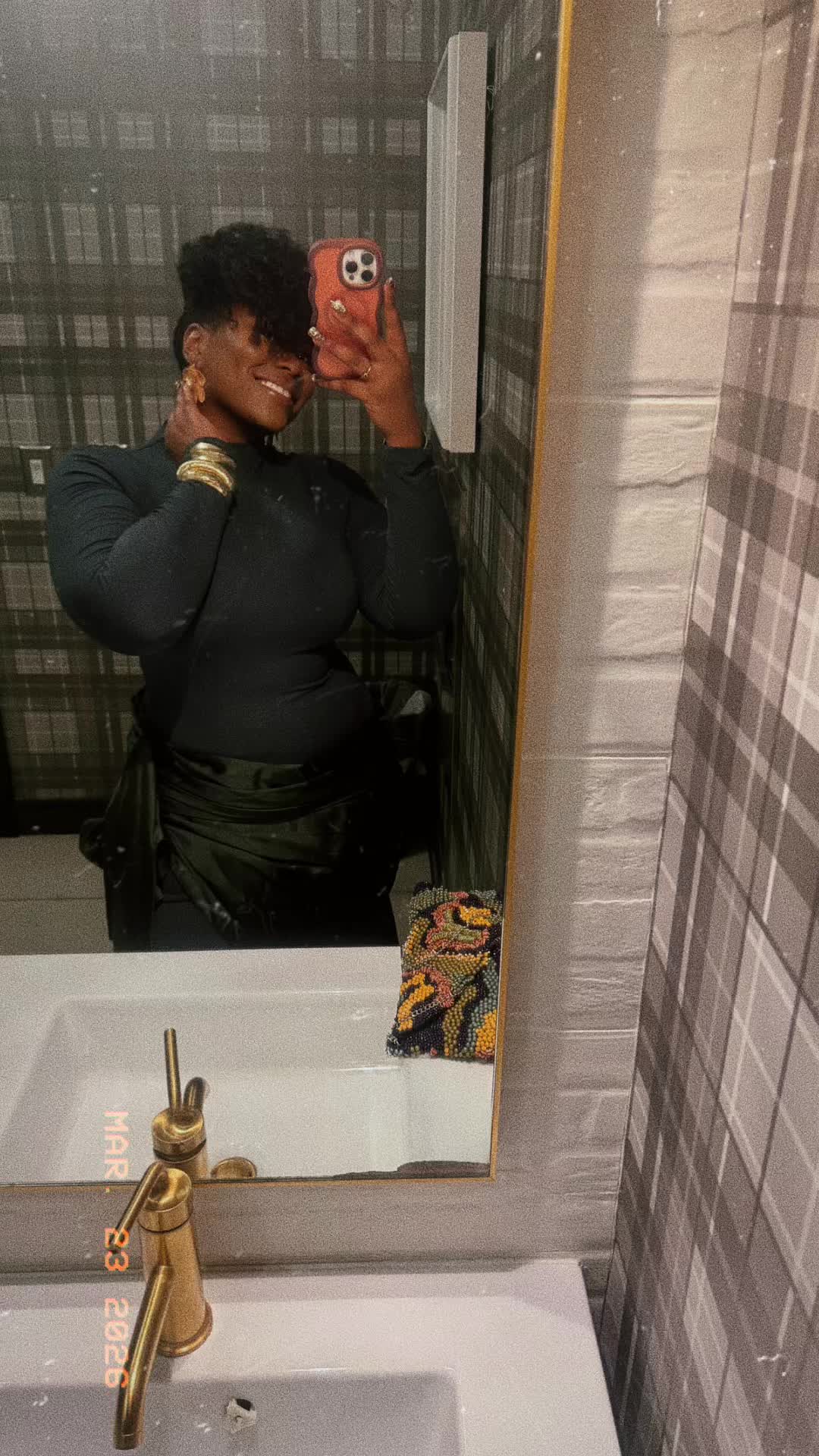 @styledbylolo_