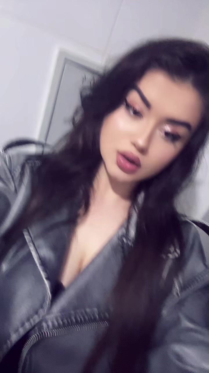 @Варя