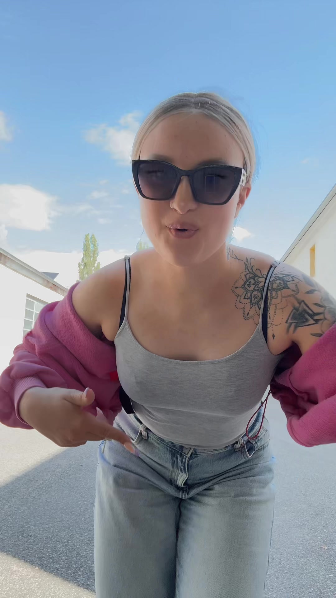 @Gabberbarbieee