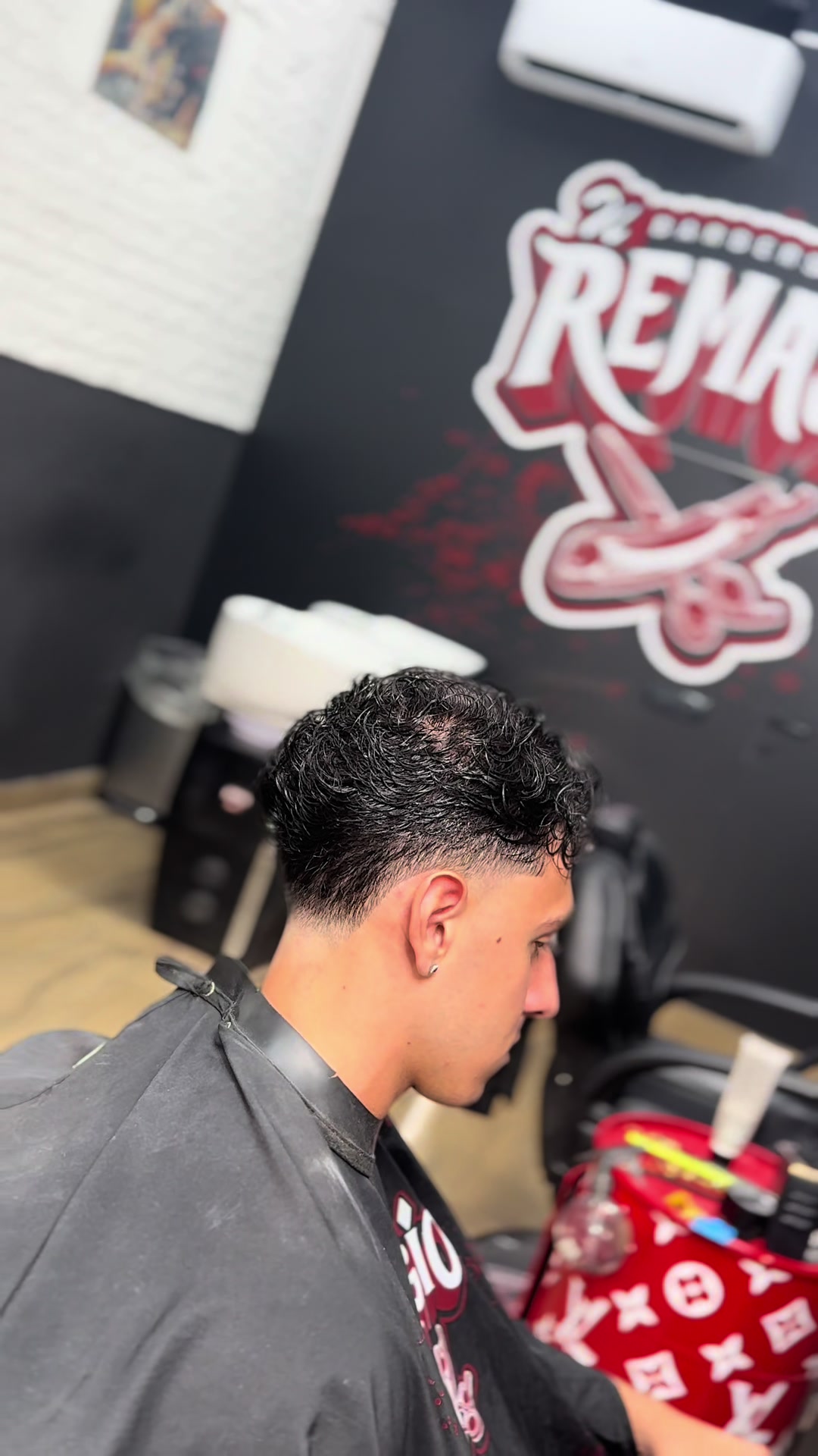 @Ilremagiobarber