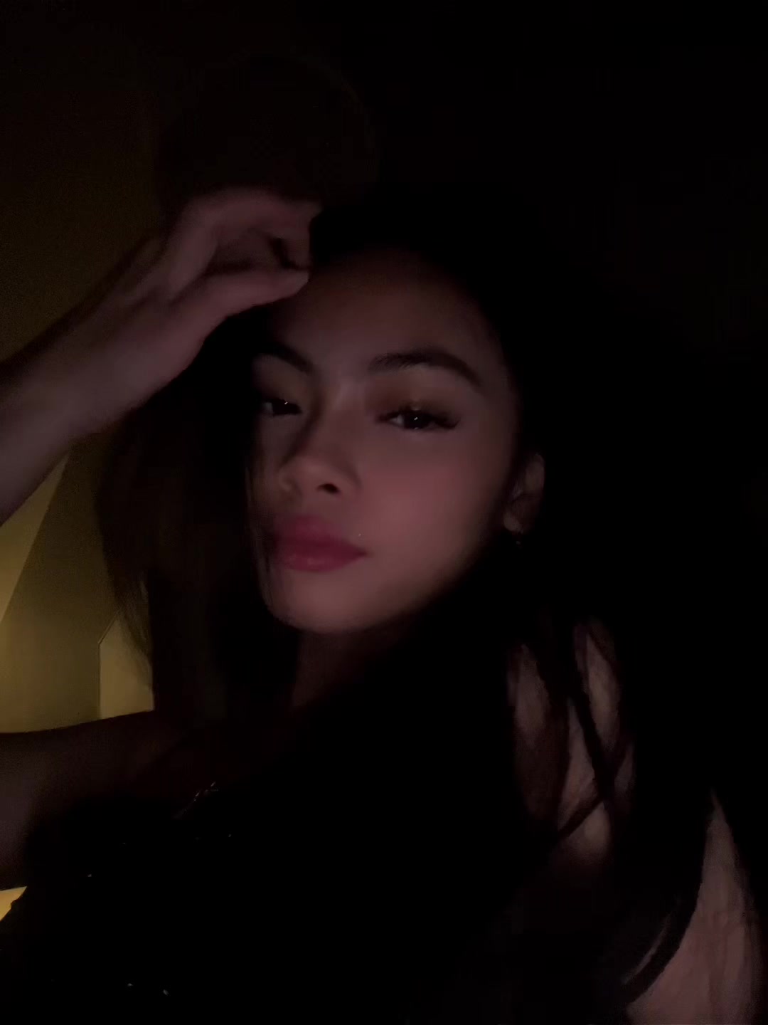 @Z.