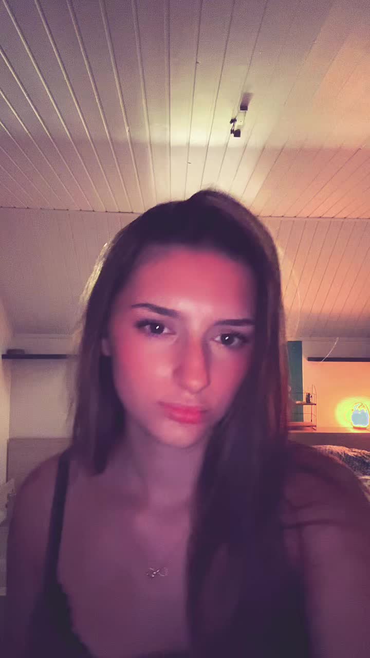 @celiouchee_ 🧚🏻♂️
