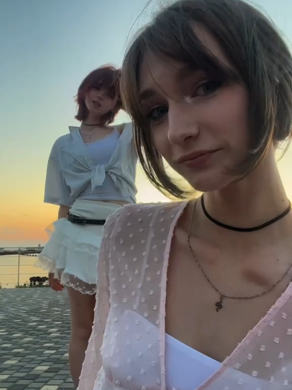 @Спелая вишня.