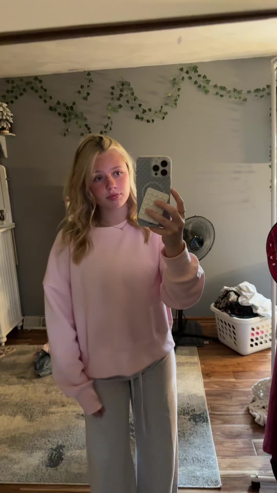@zoee_secorr