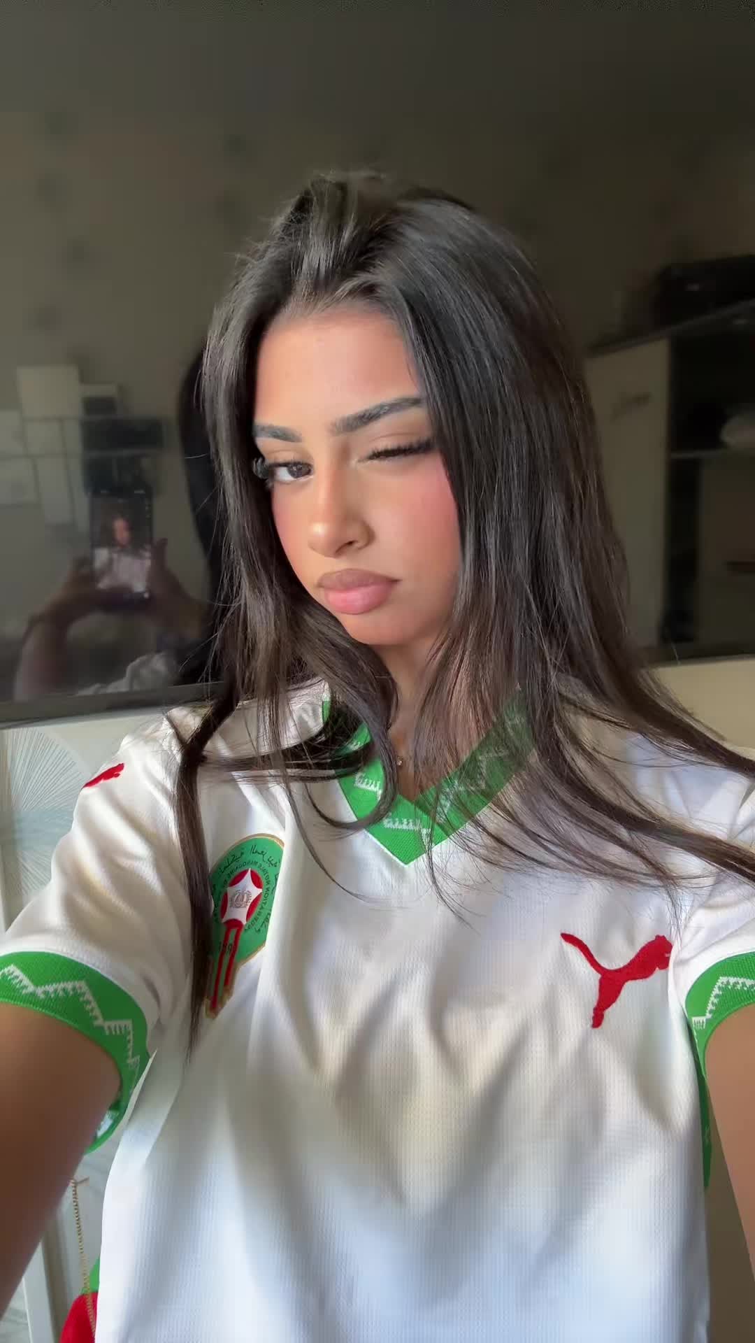 @๐๐. โ
