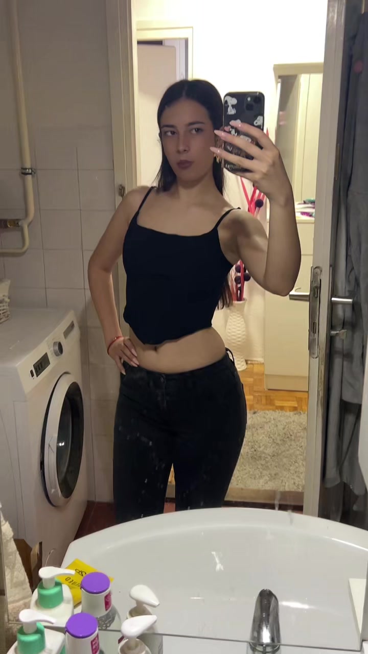 @teodoraa