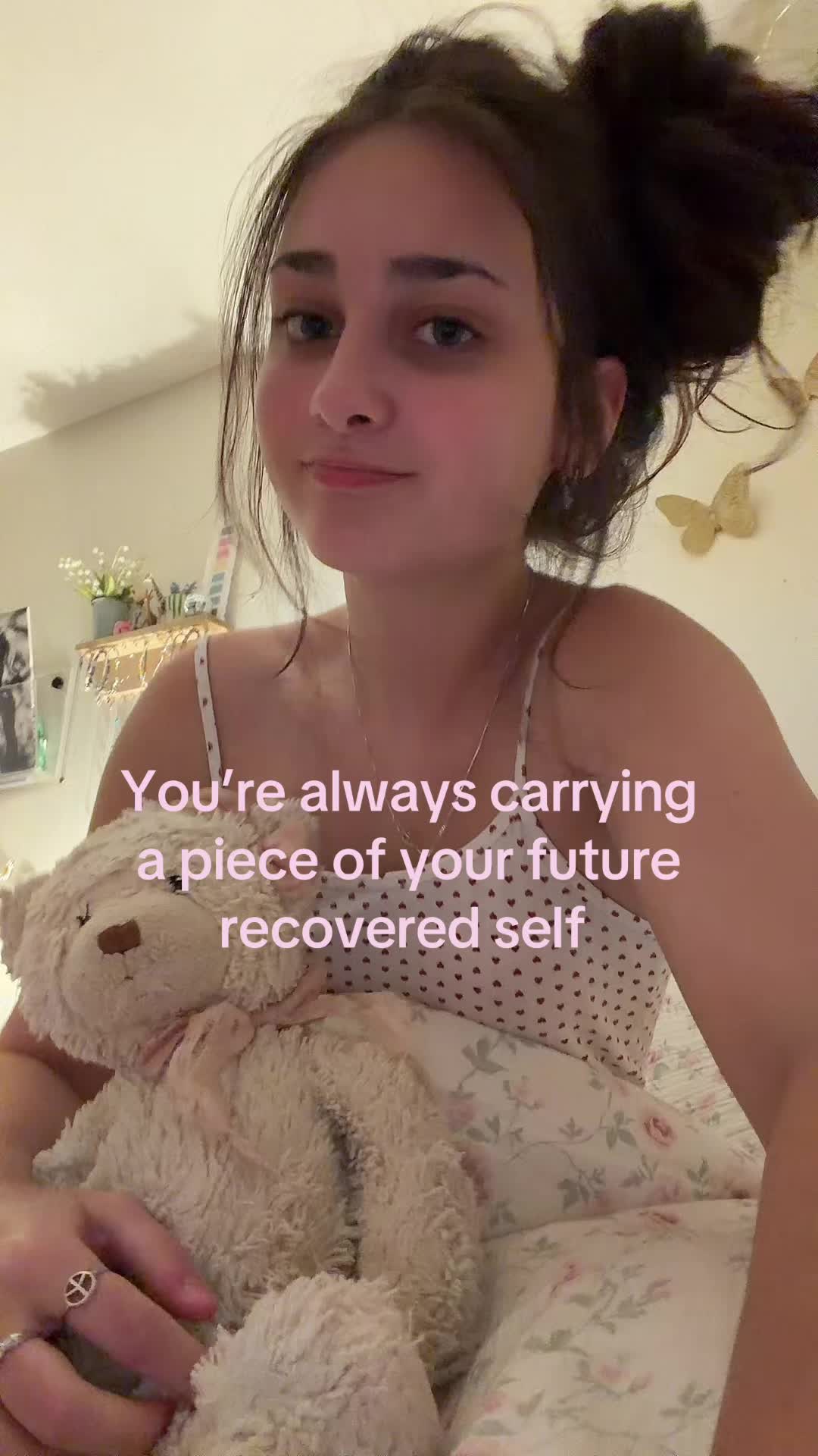 @🦦