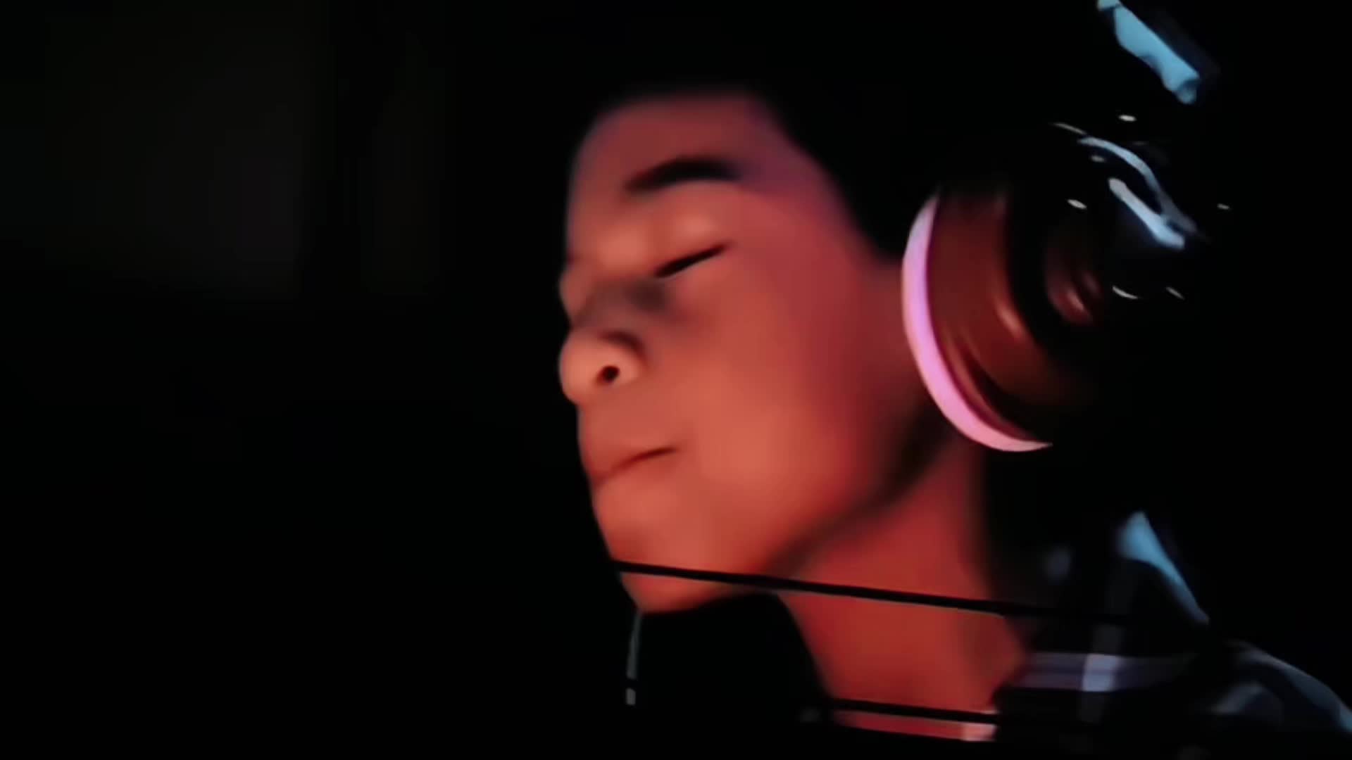 @simoneee