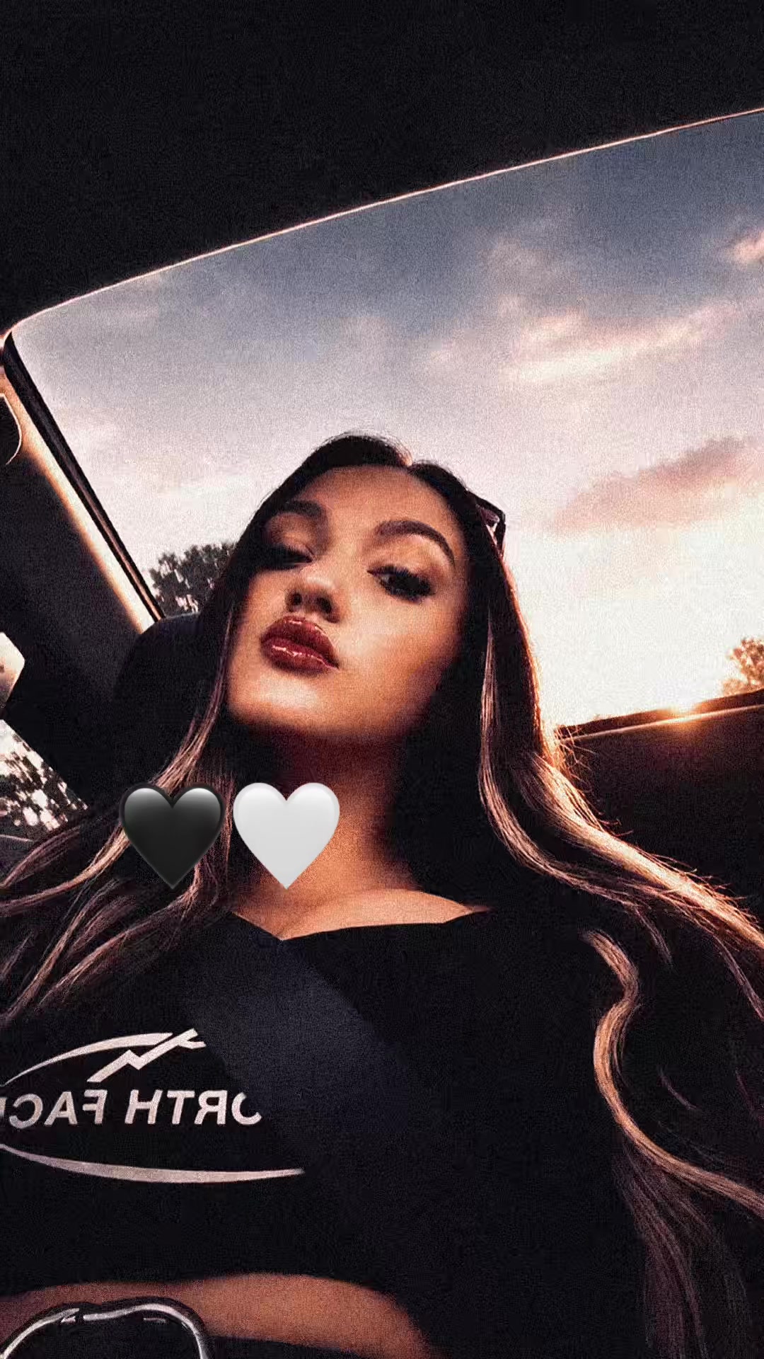 @LaurBayliss🖤