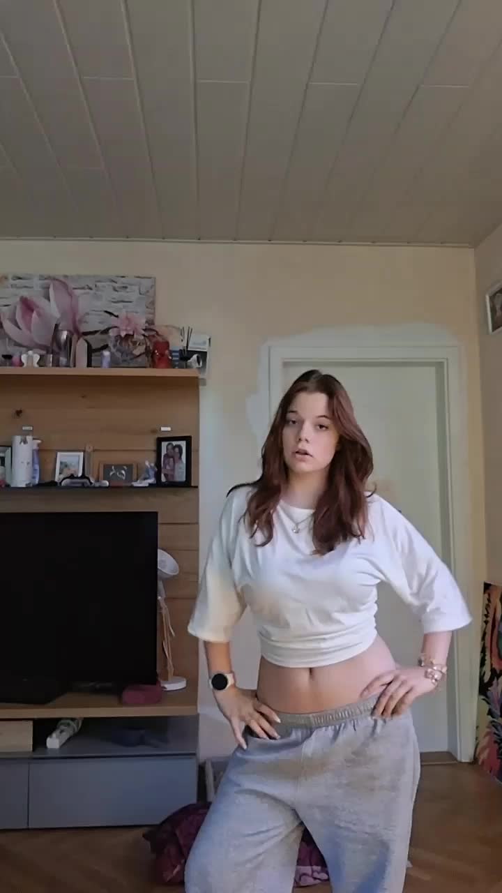 @Sophieee