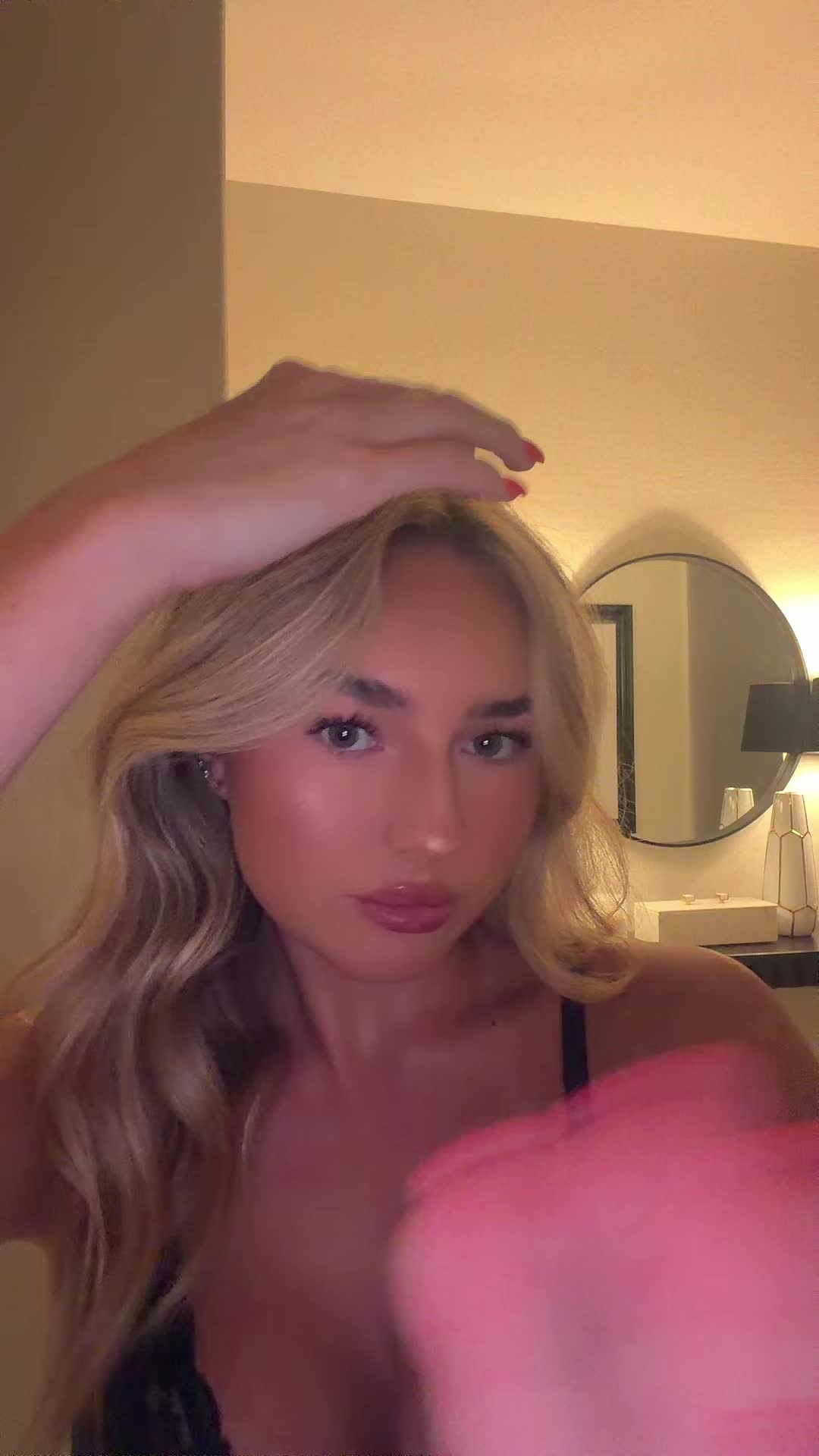 @Angelina