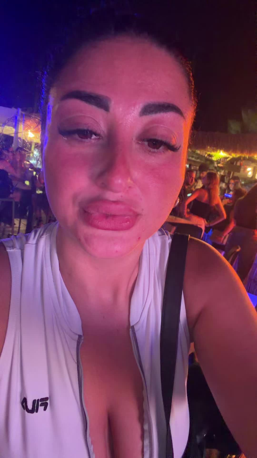 @ileniasuriano93