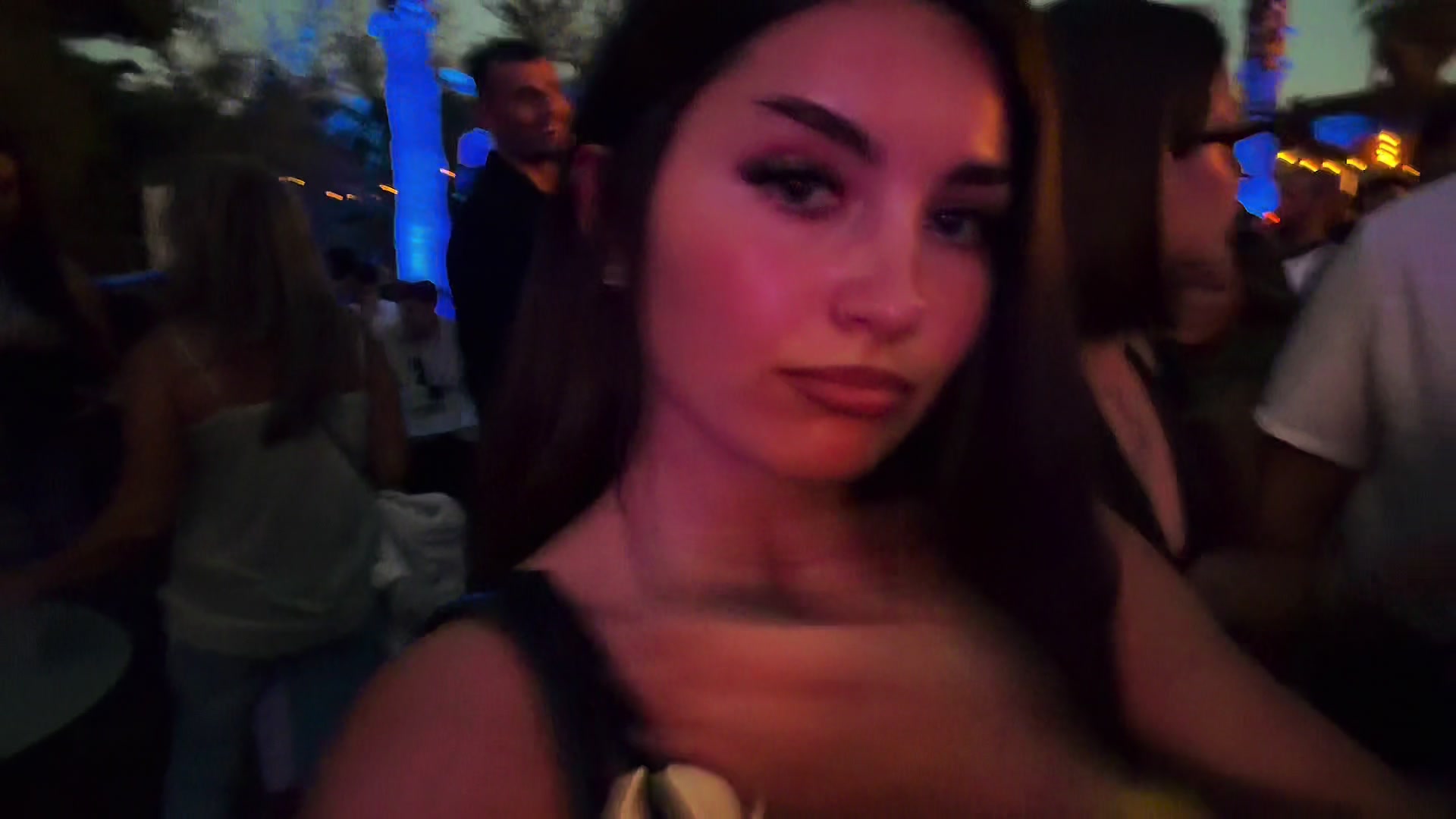 @a.vrst