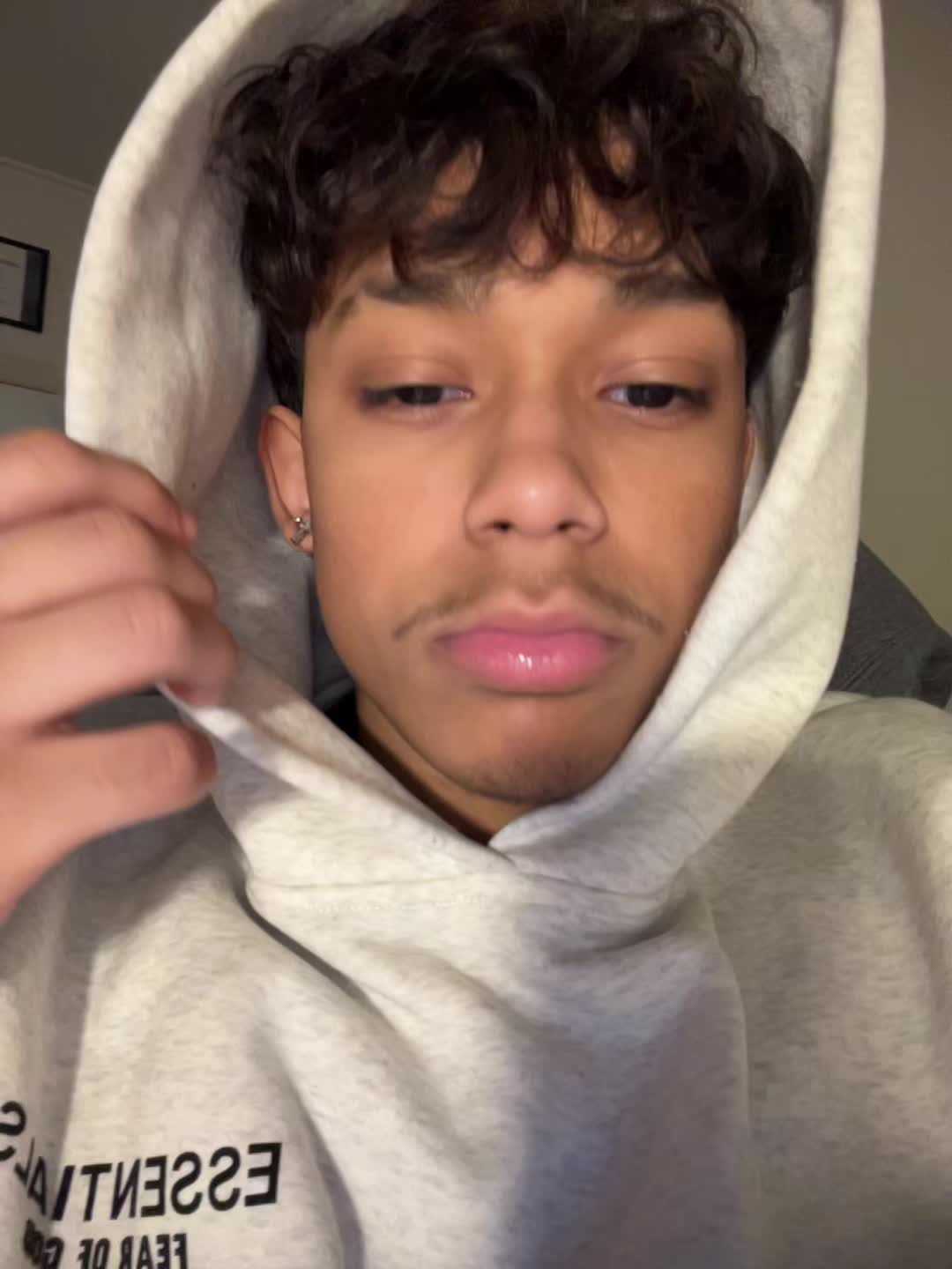 @just_yariel