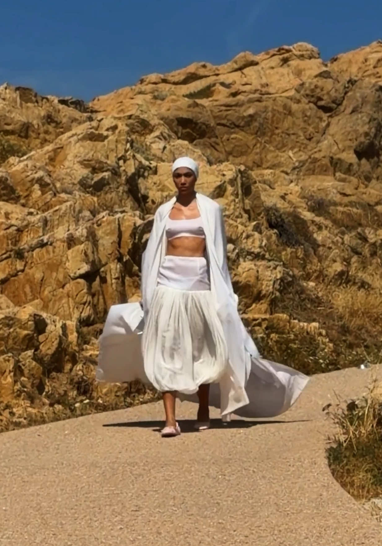 @Jacquemus
