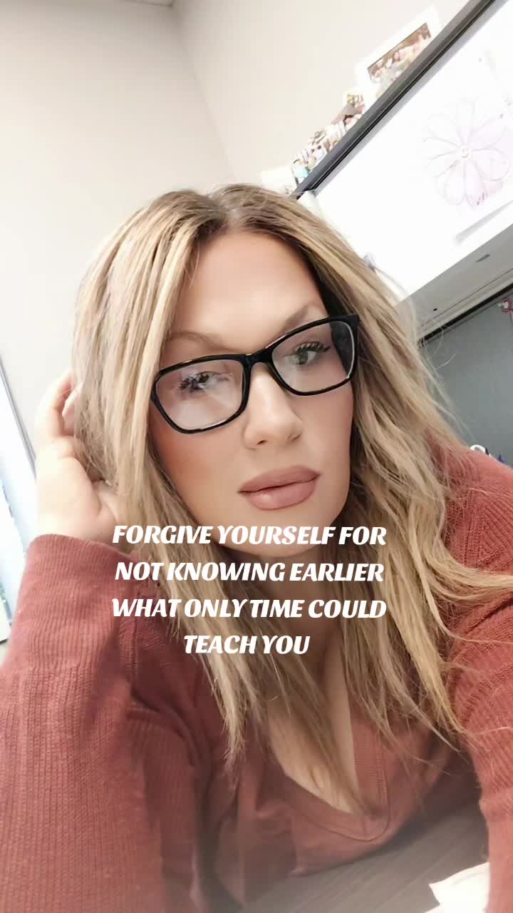 @Melissa kay🌻