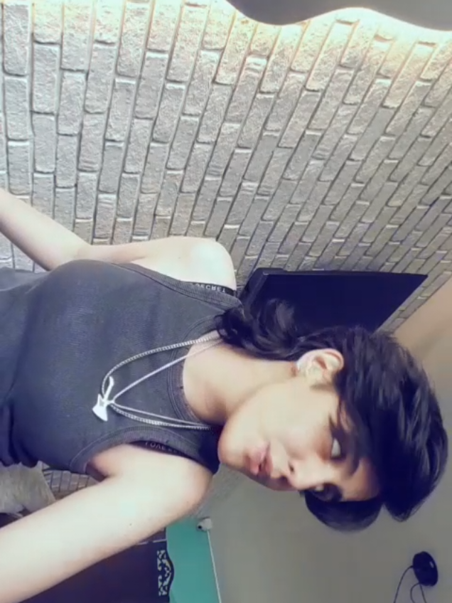@𝑾𝒉𝒐&iquest;