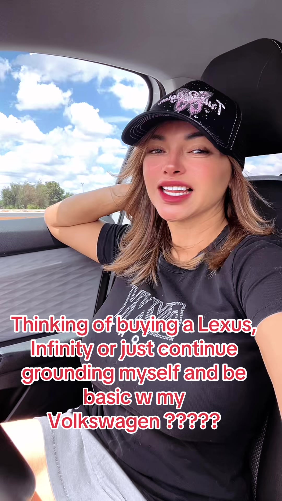 @Maria Estrada