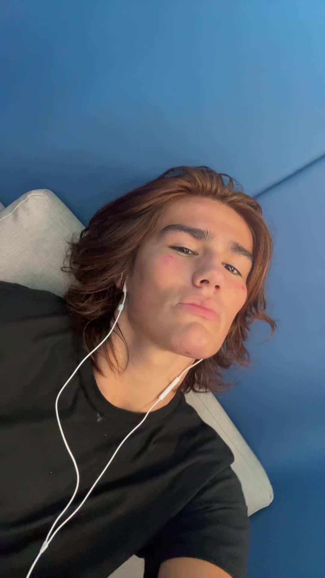 @trvejster
