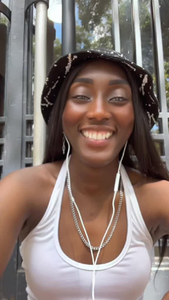 @DialloKiss