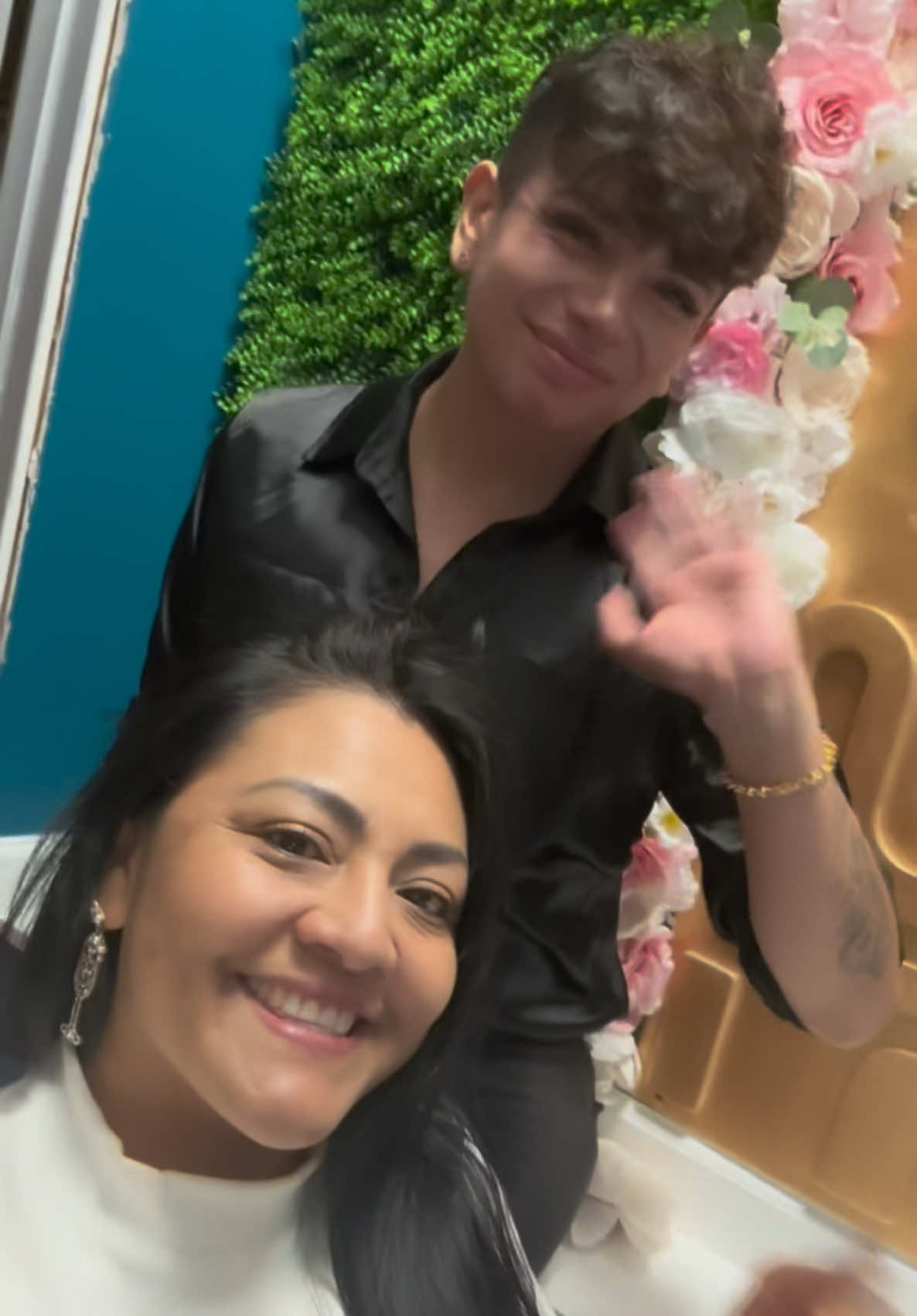 @YulissaOnLive