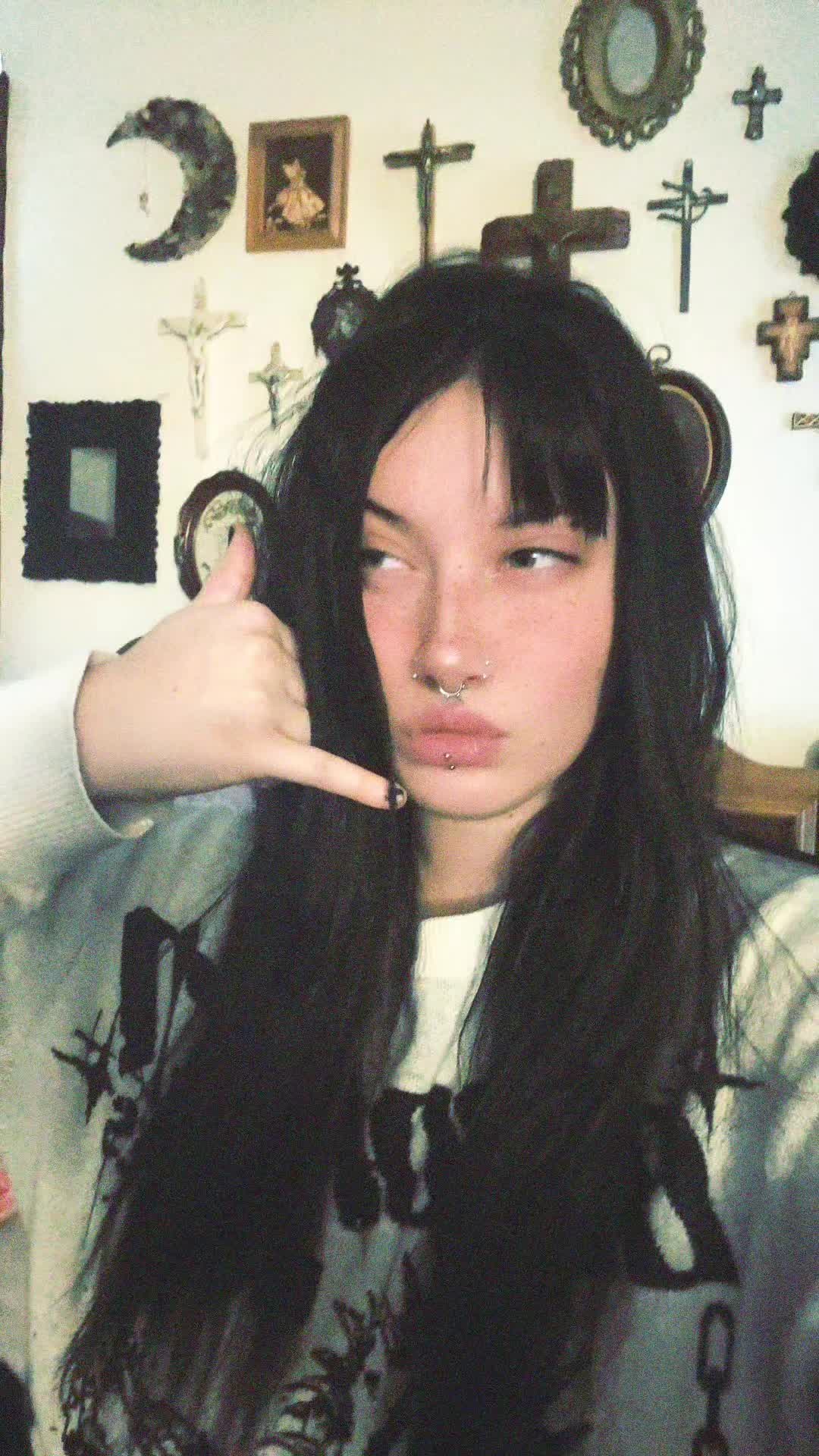 @batzbite