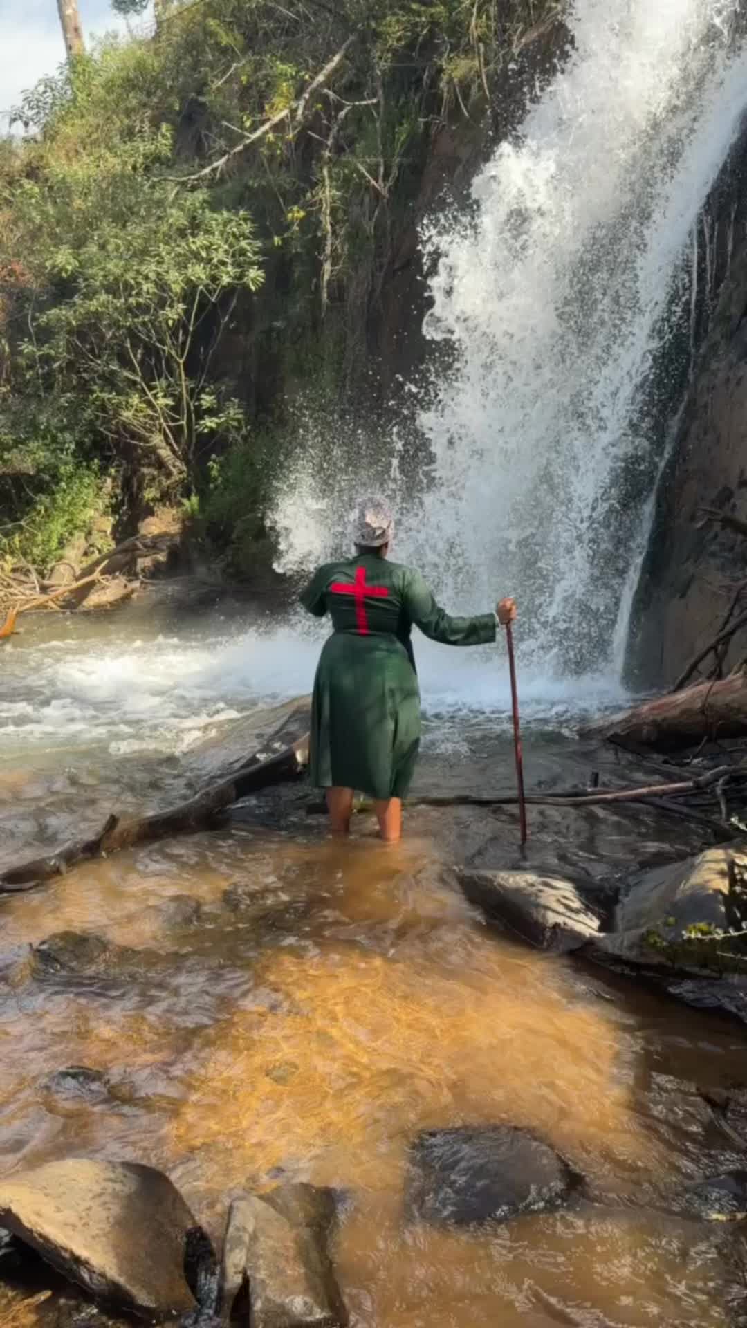 @vaneliathwala