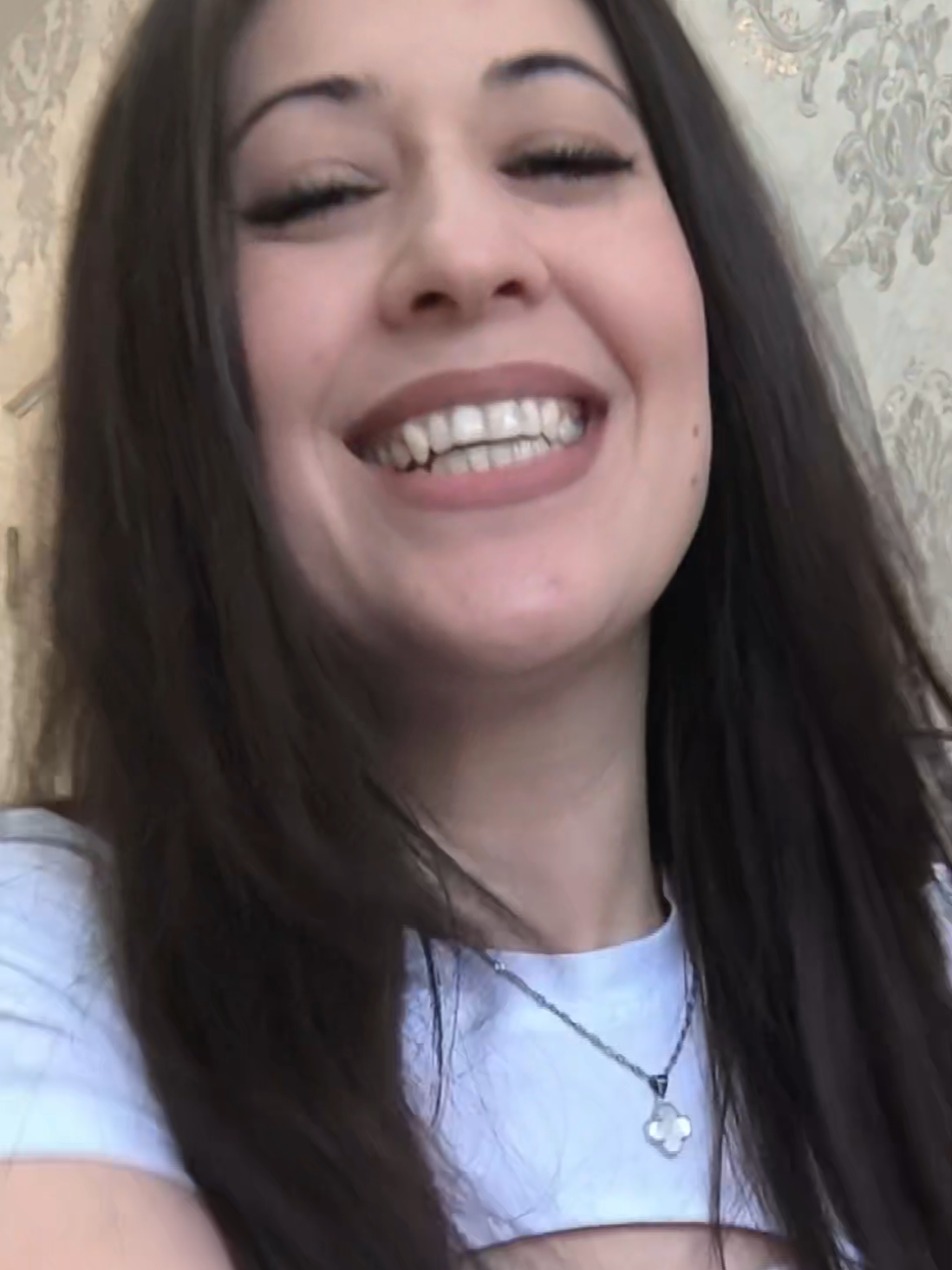 @Мехри