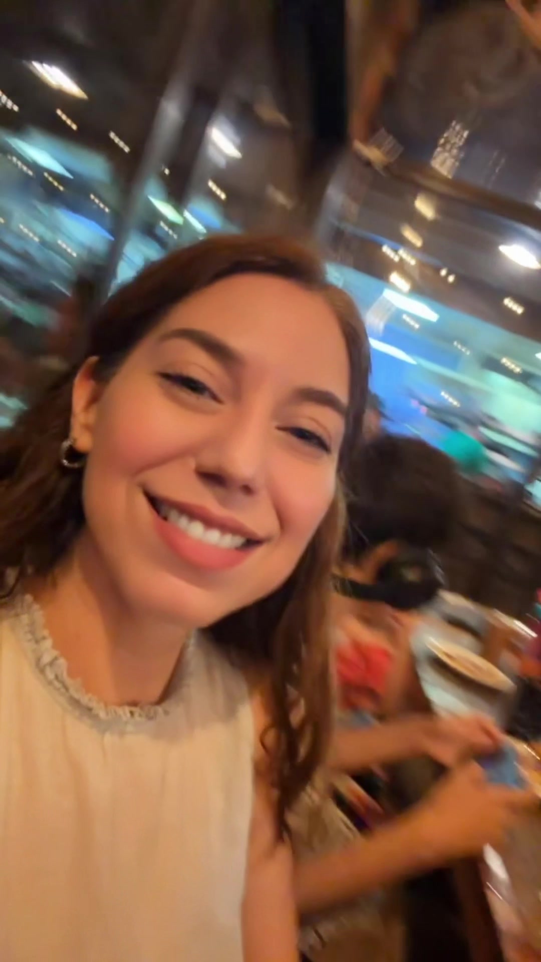 @Holasoyjanet