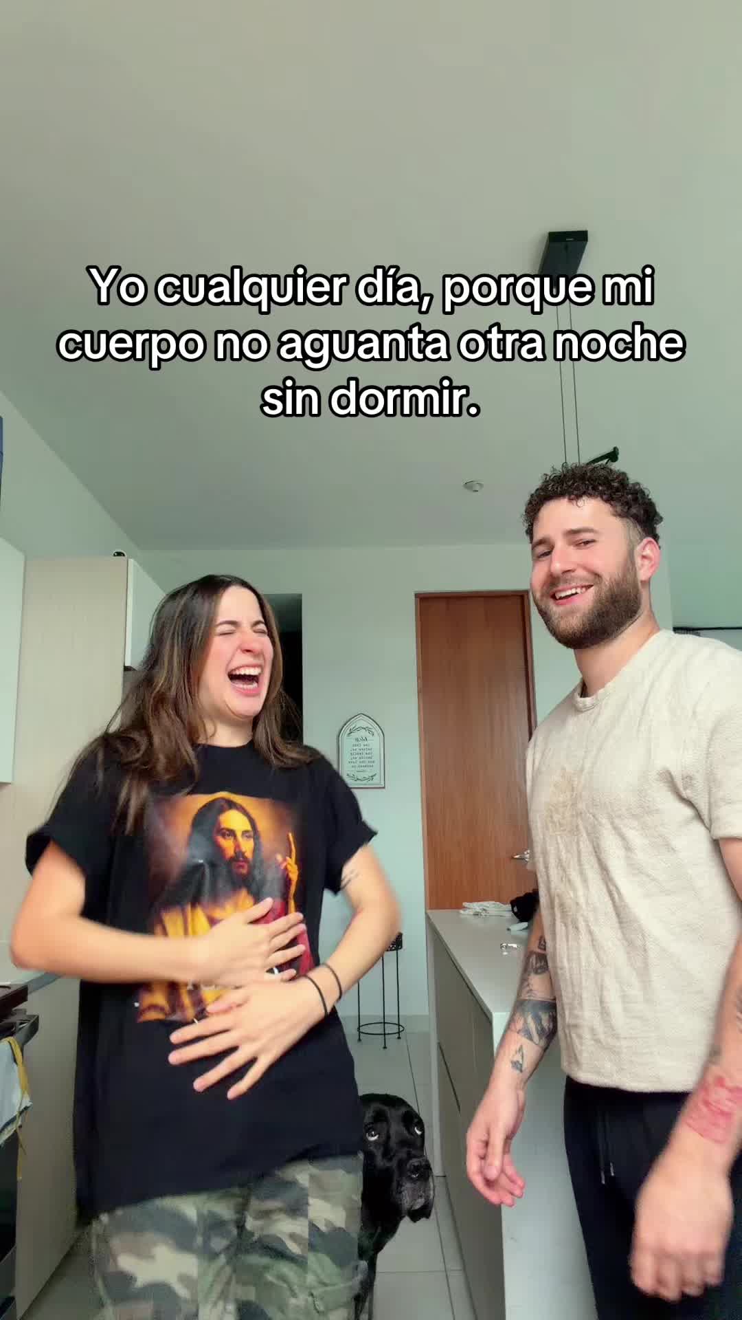 @labuenaamanda