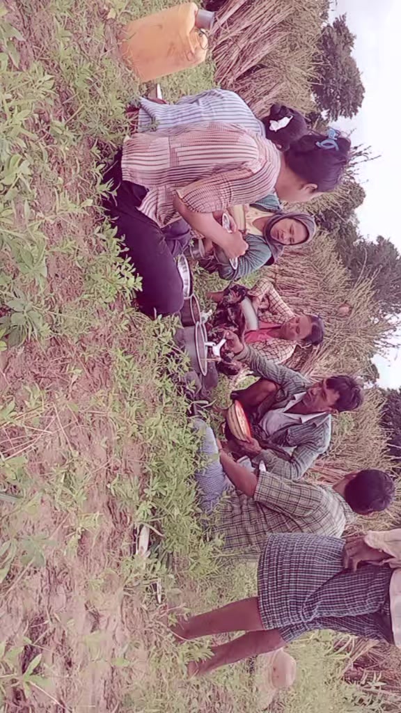 @8/နက်မောက်သားလေး