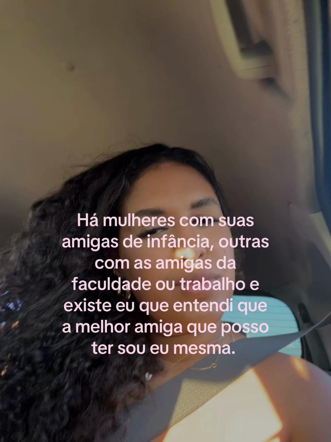 @Hel&ocirc; 🌻