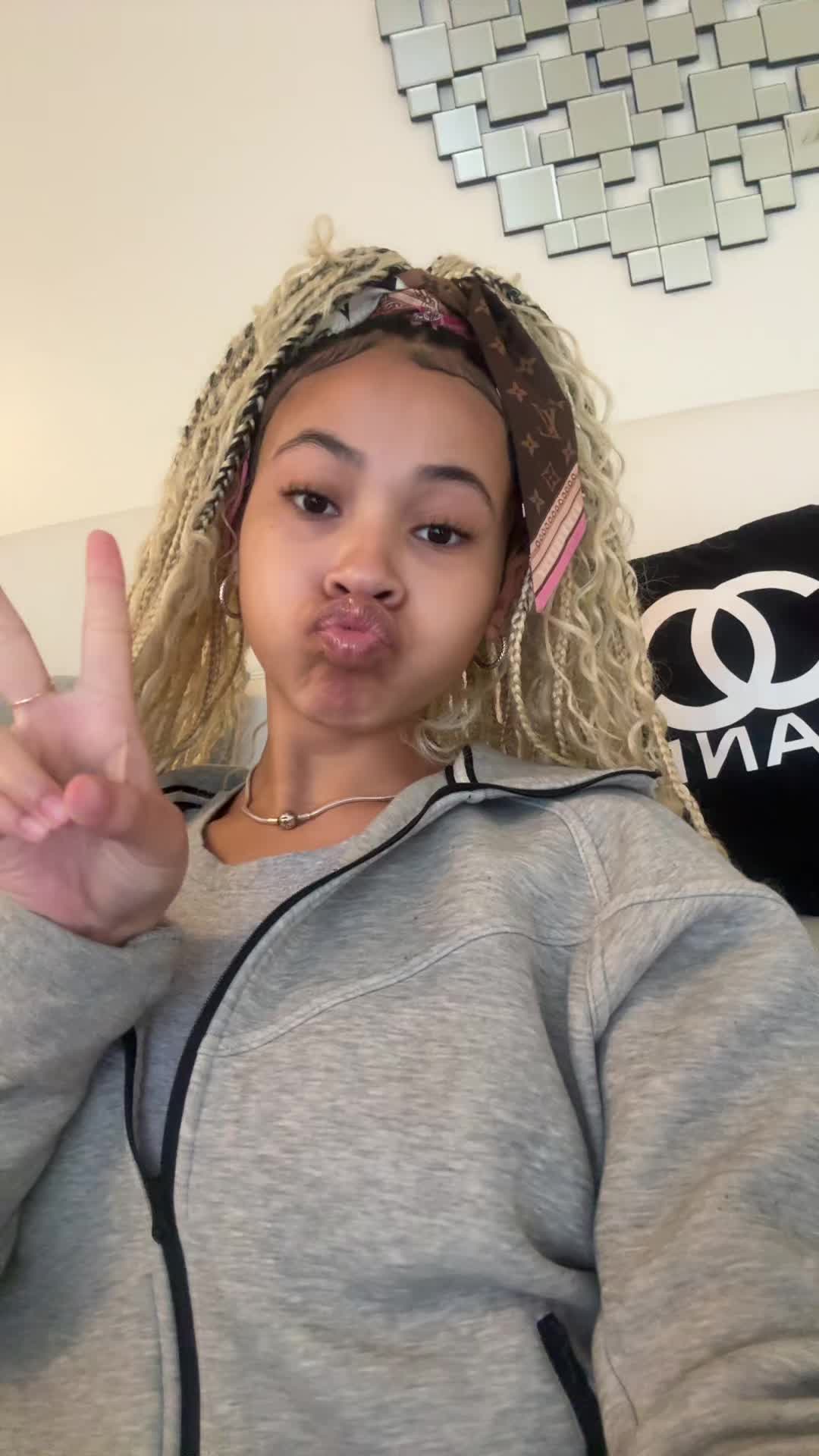 @PRINCESSNY$