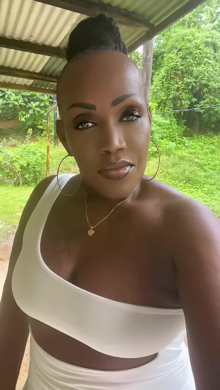 @mymyange