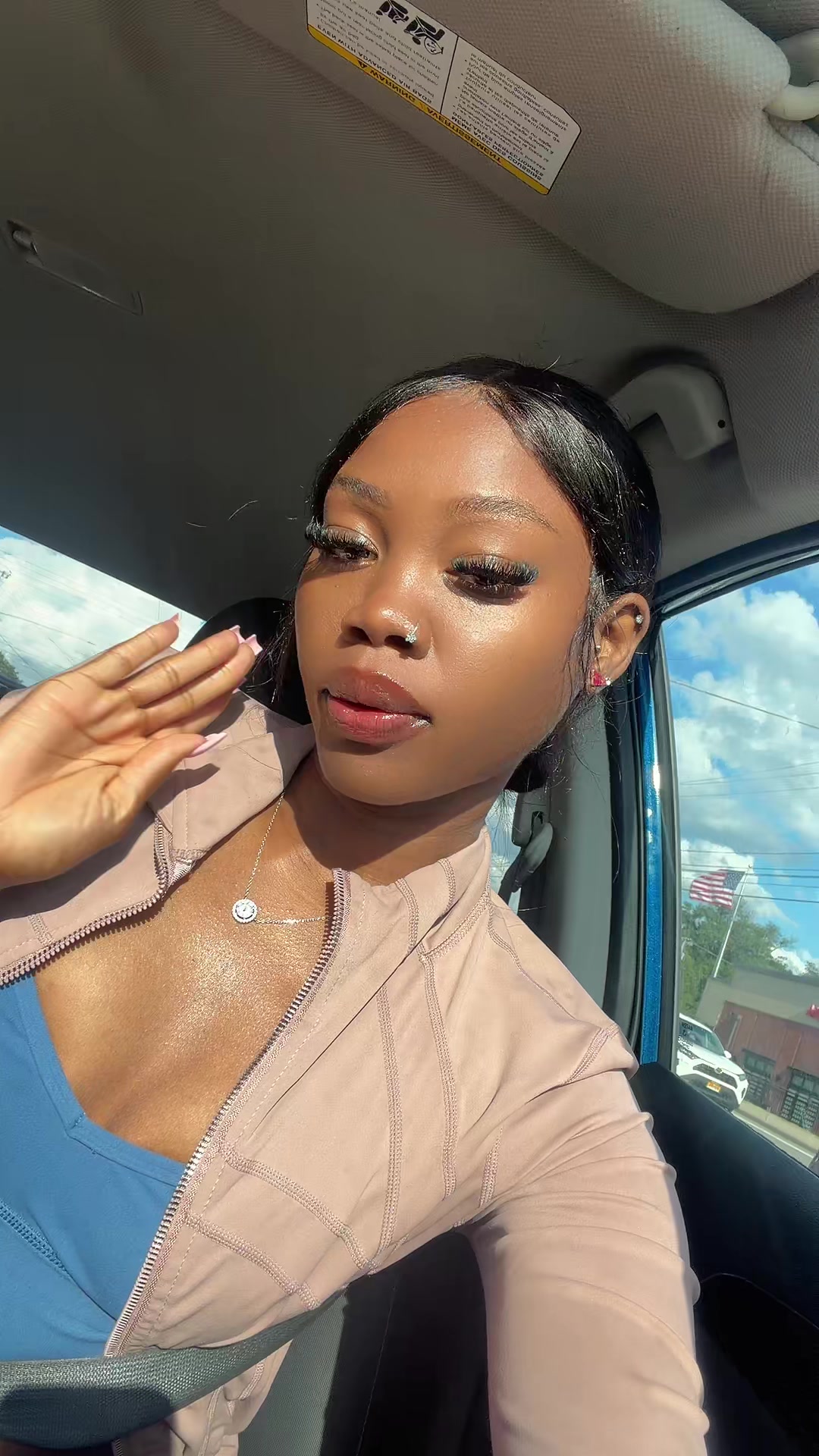 @AlterZoey