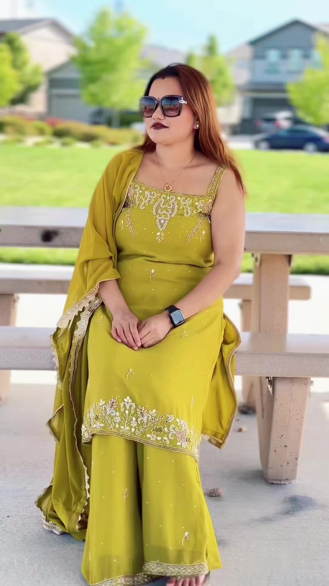 @Deepa Oli K See(YD)