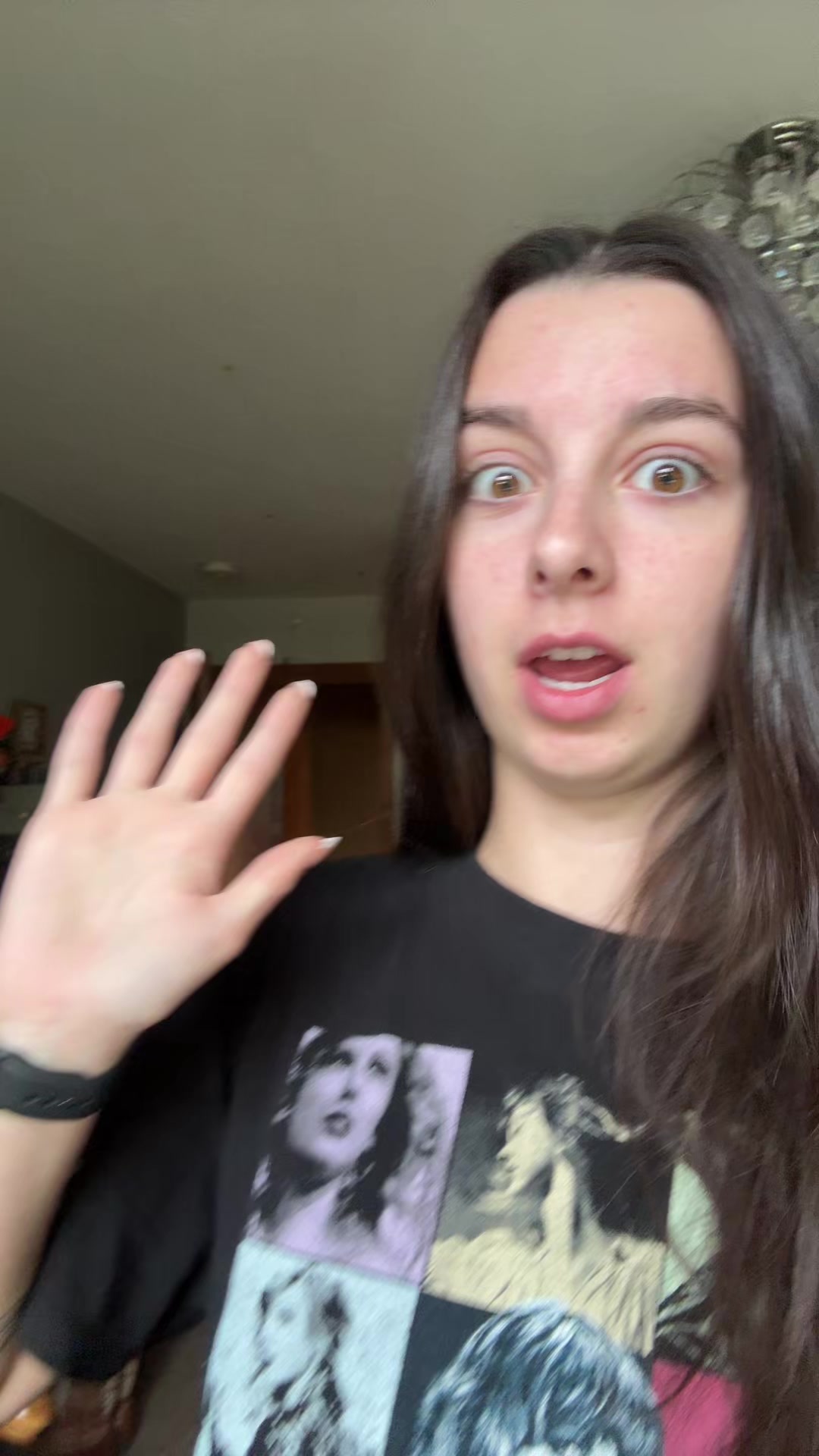 @elle.belly