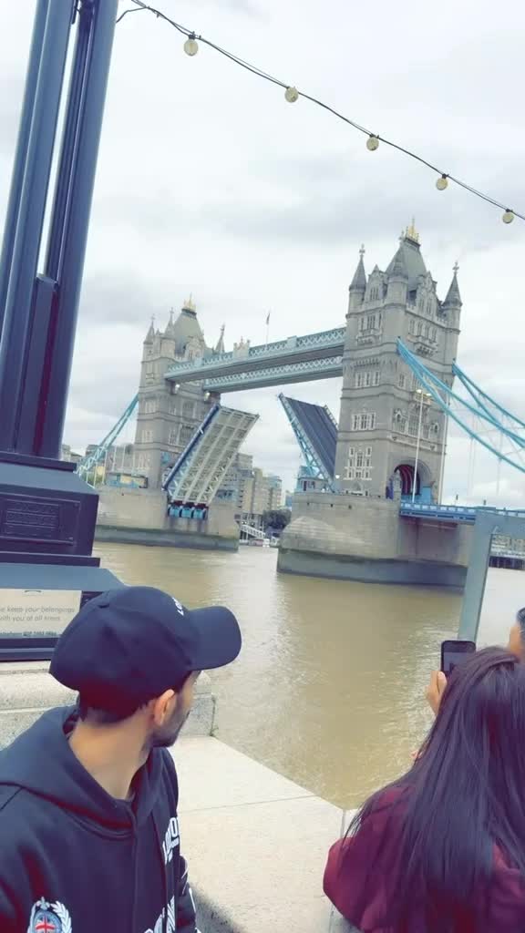 @𝕯𝖗 𝖎𝖓 𝖀𝖐 🇬🇧🇵🇰